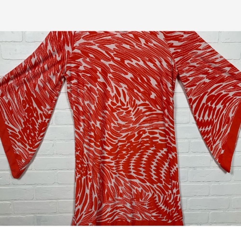 Lightweight Pointed Kimono Wing Sleeve Coral Dress - Picture 3 of 6